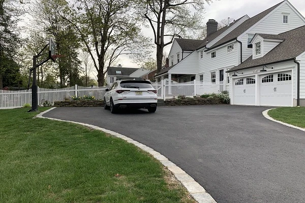 ⁠Driveway
